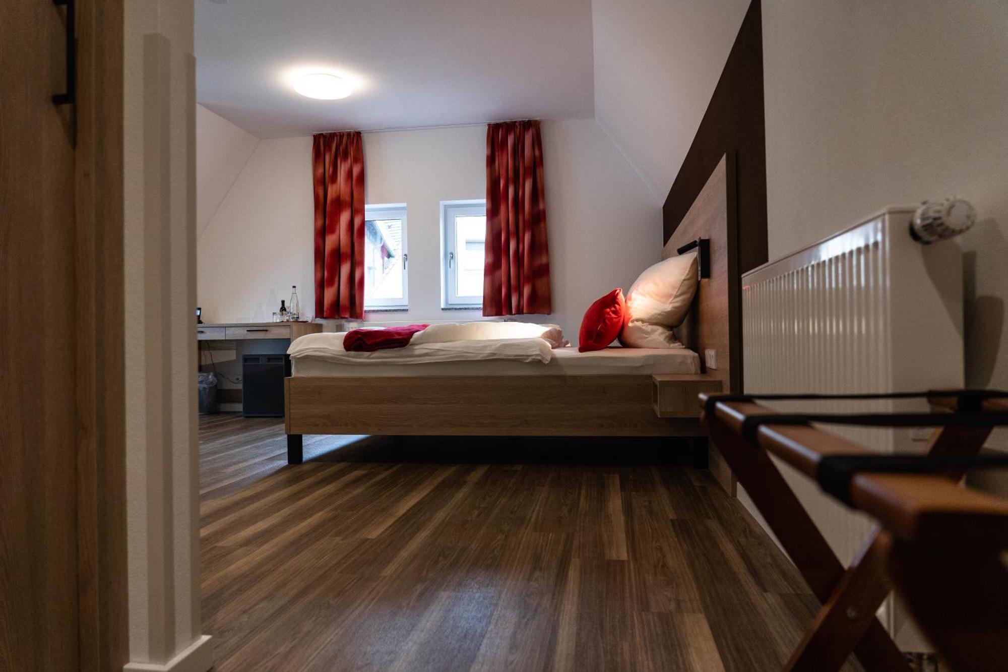 Altstadthotel Wilde Rose Eppingen Exterior photo